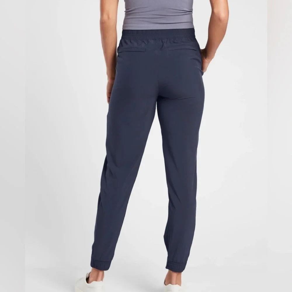 Athleta Brooklyn Jogger size 24 - Picture 6 of 9